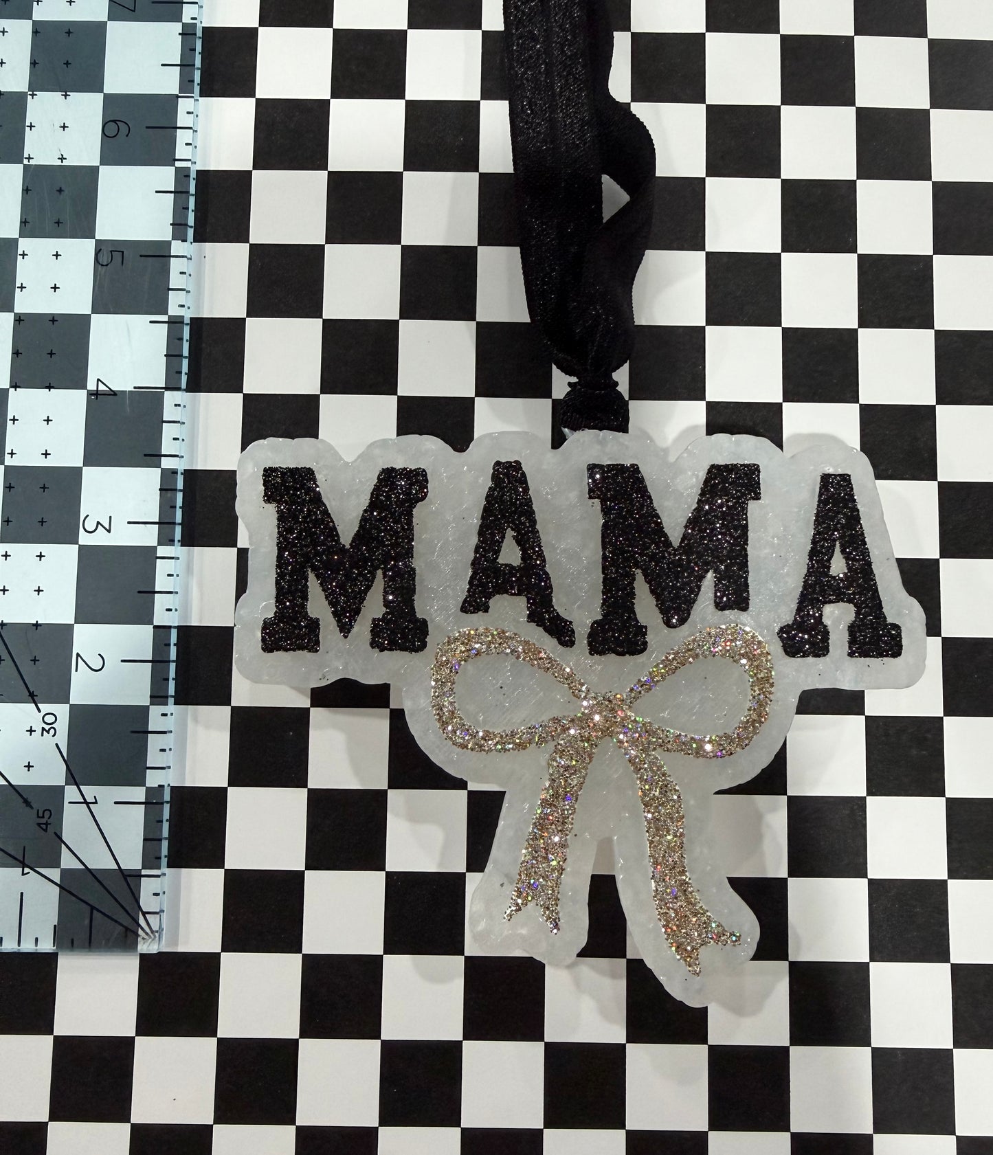 Black & Gold Mama Freshie