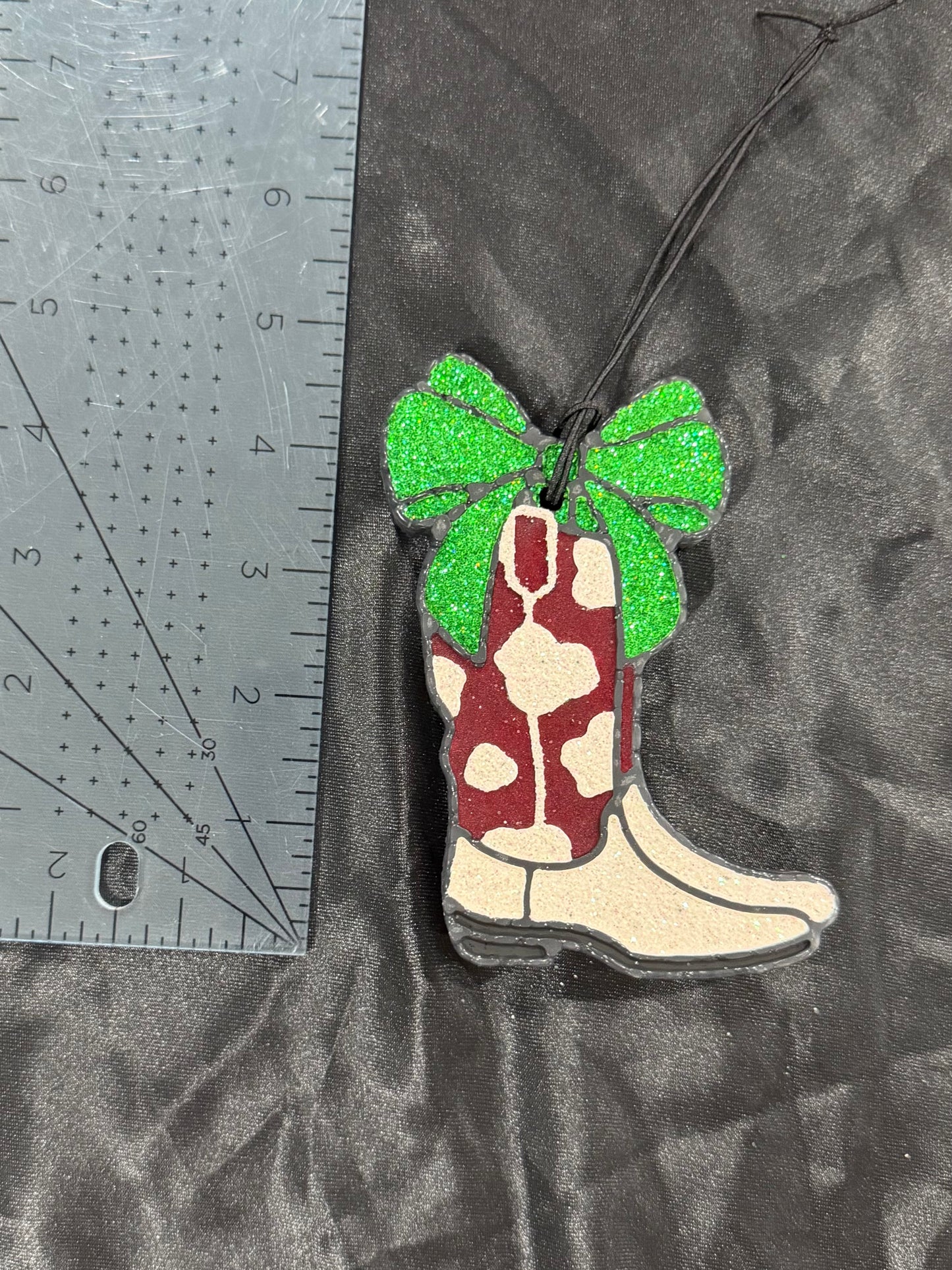 Red and Green Boot Freshie